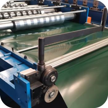 Popular Design Corrugated Sheet Roll Forming Machine For Steel Construction Building